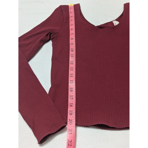 Pact Women's Organic Cotton Long Sleeve Top Shirt Sz Med Fitted Maroon Burgundy - Picture 8 of 9